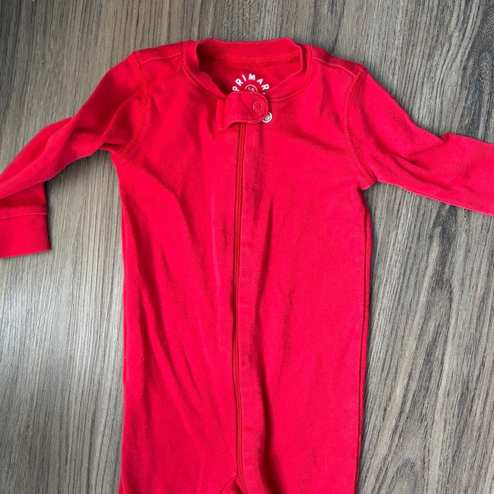 Bundle of 6-9 month footies. 4 items - Picture 8 of 9